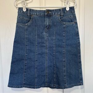 Baccini Denim Skirt Size 4 Vintage Jean